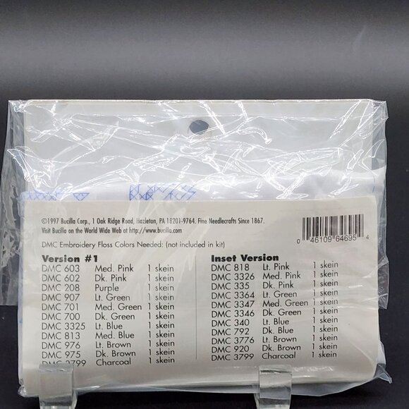 Bucilla Cross Stitch Kit Special Edition Hummingbird Dresser Scarf #64695 VTG - Picture 2 of 2